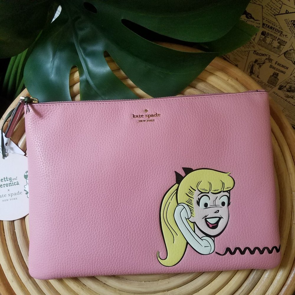 Archie Large zip Comics Pink Pouch Kate Spade - Picture 1 of 11